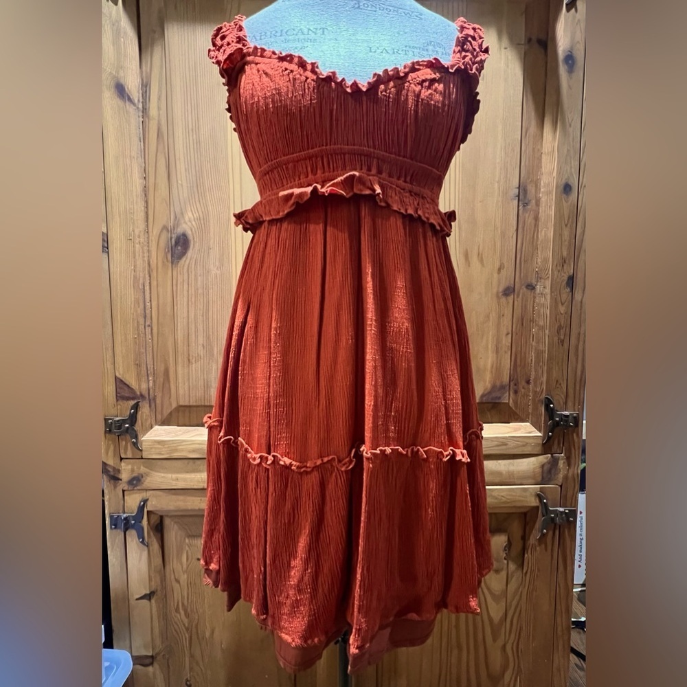 Pink Lily stretch and flowy dress size M. Fully lined and comfortable